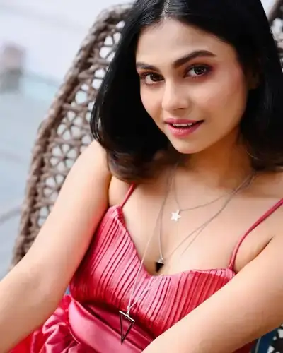 Call Girls Service in Patur